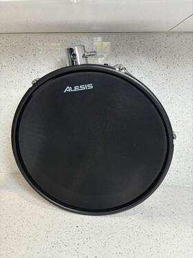 6434567 Alesis Strike Pad 14 Inch Snare Red Sparkle Drum-tec Mesh