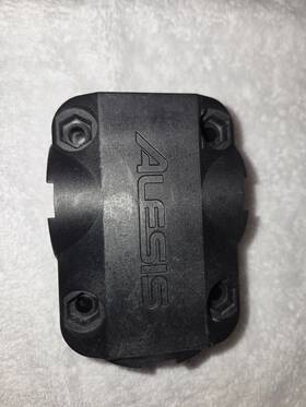 Alesis 712198208815 Right-facing Rack Frame Clamp For Strike Pro No Bolts