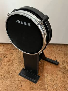 Alesis 712198218555 8 Inch Mesh Head Electronic Kick Drum Pad