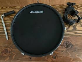 Alesis 712198228066 10 Inch Dual Zone Mesh Drum Pad Command Surge Mount Bracket L Rod Excellent