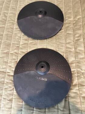 Alesis 730052112931 2 - 10 Inch Cymbal Pads Single Zone And With Choke