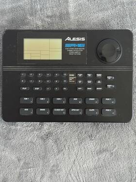 Alesis D32173726 Sa-16 Drum Machine Rhythm Composer Tested Working Good Condition