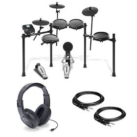 Cale231-r1002tr Alesis Nitro Mesh Kit Bundle With Samson Sr350 Headphones And 2 Hosa Trs Cables