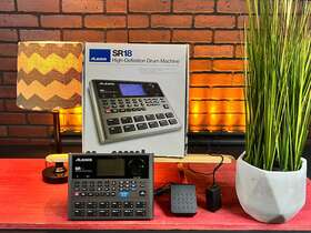 Sr18-0213-u Alesis Sr-18 Drum Machine With Box Foot Pedal Power Supply