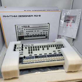 Tr-909 Behringer 033653040792 Rd-9 Rd9 Rhythm Designer Drum Machine W2