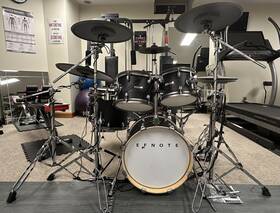 Efd5x Efnote 810048960460 Lightly Used 5x Electronic Drum Set With Added 11 Inch Tom