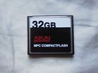 Lysb005khd84s-cmptraccs Akai 32gb Mpc Cf