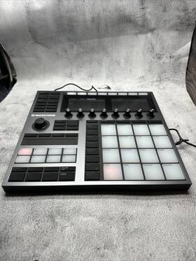 Maschine 042477261856 Plus Hw Works Great