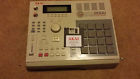8-outs Mpc 2000 Ram 32mb