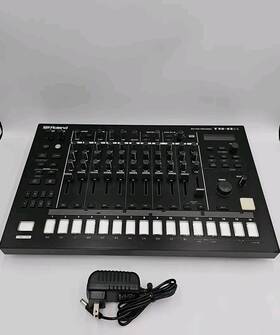 Tr-8s Roland 096963666604 Rhythm Performer Digital Mixer Pre-owned