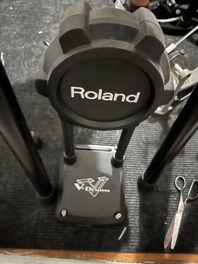 Roland 957054500665 Kd-9 V-drum Kick Pad Electronic V Drum Percussion Used