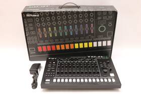 Tr-8s Roland 957054512118 Rhythm Performer Drum Machine