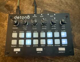 31-10012 Twisted Electrons Electronics Deton8 Sampler And Drum Synthesiser