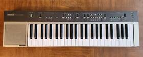 Ps-25 Yamaha Ps25 Digital Keyboard With Adapter And Cover. Mint Condition