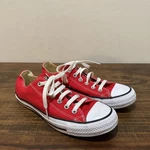 Converse Tennis Shoes Chuck Taylor All Star Red Low, Mens 6 Women's 8. Fixed Price $20.00.