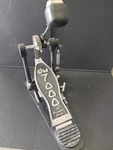Drum Workshop Dw 7000 Series Single Bass Pedal - Double Chain. Fixed Price $84.95.
