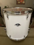 Pearl Export Series Floor Tom Drum 16" Pure White. Fixed Price $240.00.