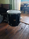 Yamaha Yd Series 16 Floor Tom Drum Black W/ Legs. Fixed Price $120.00.