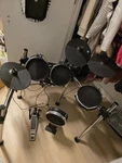 Alesis Surge Mesh Kit - Electric Set With Usb Midi Connectivity,. Fixed Price $500.00.