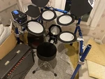 Simmons SD2000 2018 Professional- Electric Blue Finnish. Fixed Price $500.00.