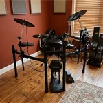 Roland TD-11 V-drums Full Electronic Kit 5 Pads 8PC Usb Quick Rec Coach. Fixed Price $850.00.