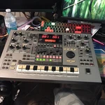 Roland MC-505 Groovebox Synth Sequencer Sound Machine. Fixed Price $449.88.